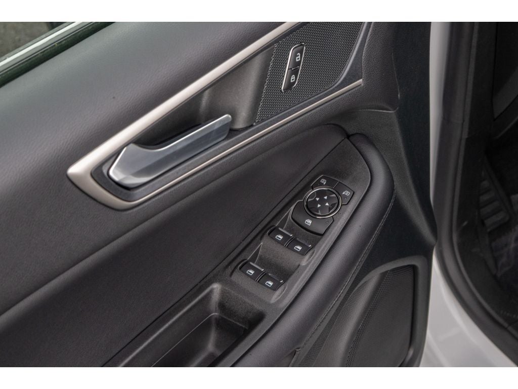 2022 Ford Edge SEL Leather