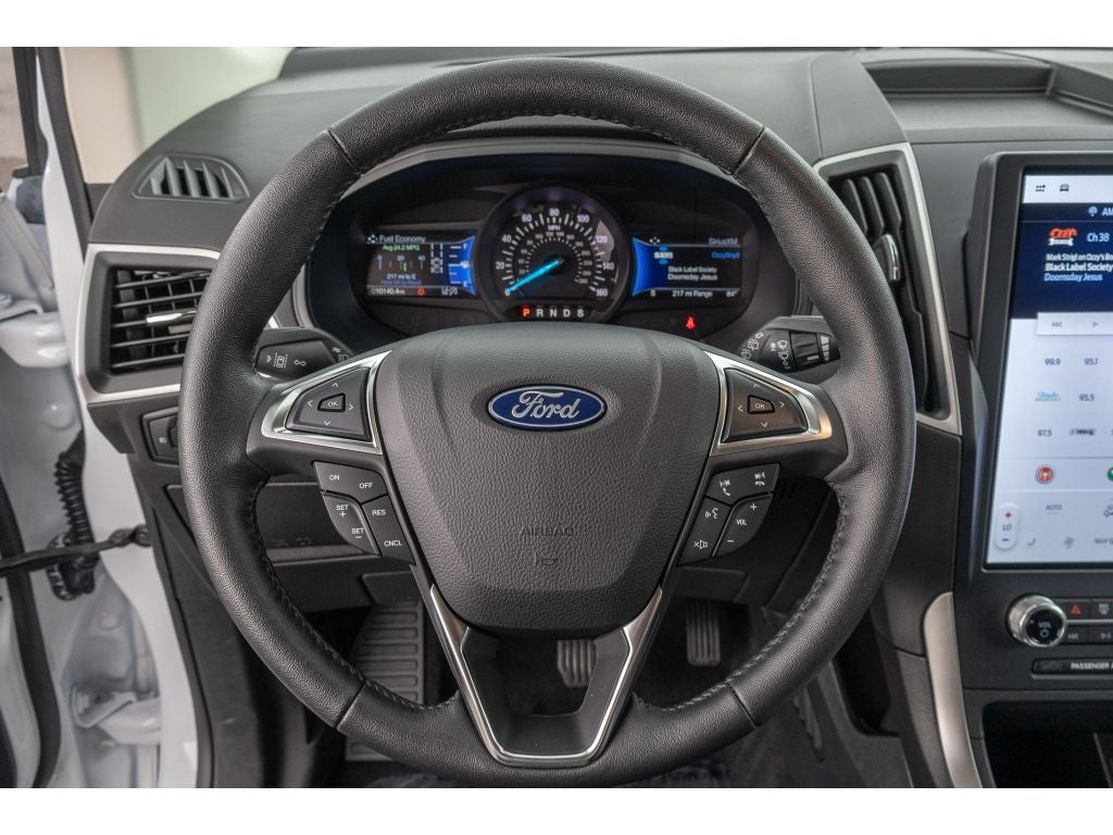2022 Ford Edge SEL Leather