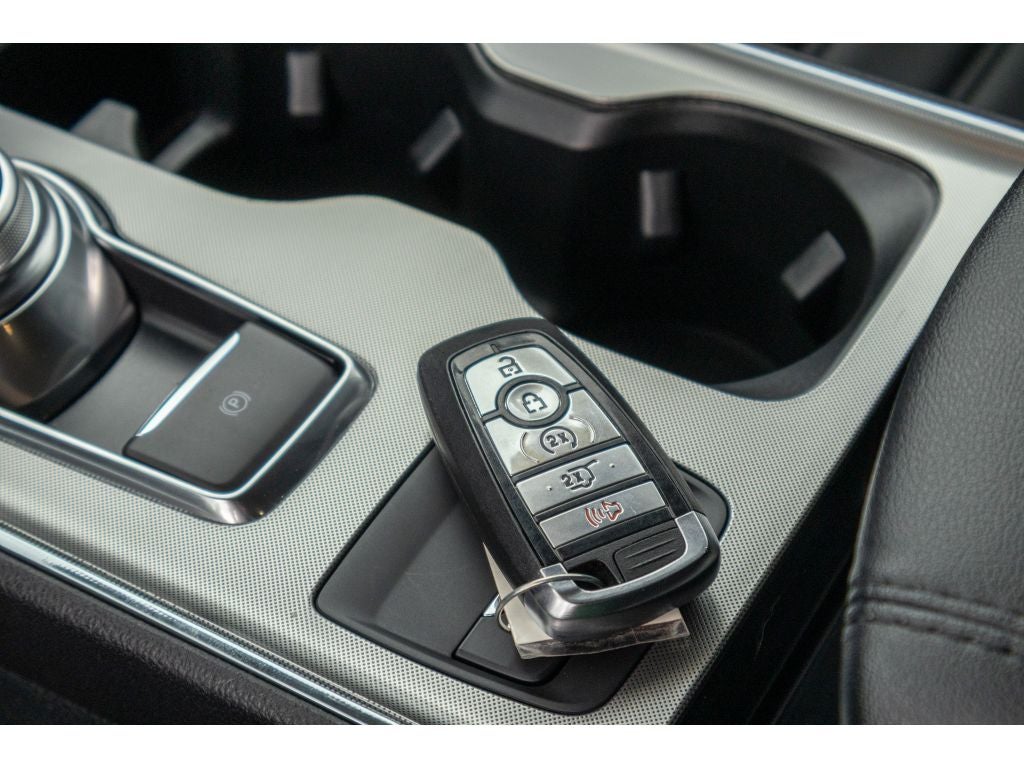 2022 Ford Edge SEL Leather