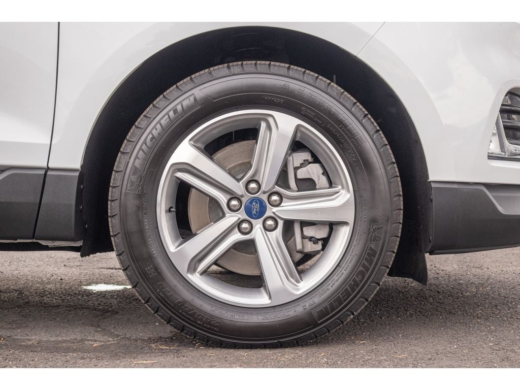 2022 Ford Edge SEL Leather