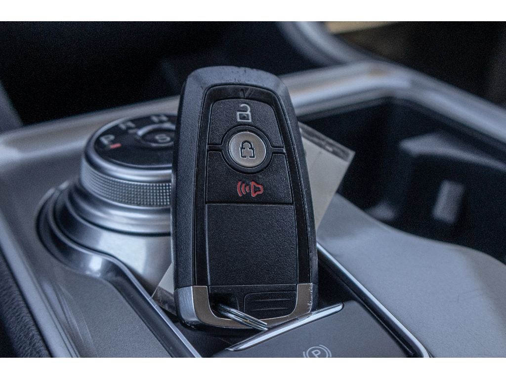 2024 Ford Edge Base