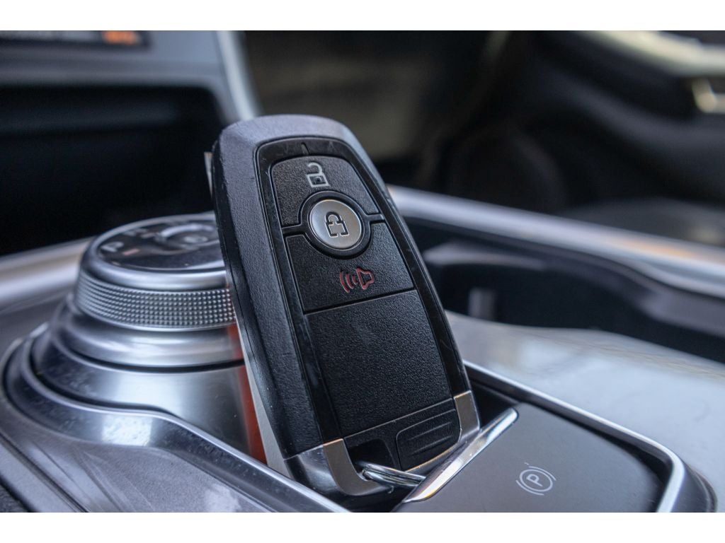 2024 Ford Edge SEL Leather