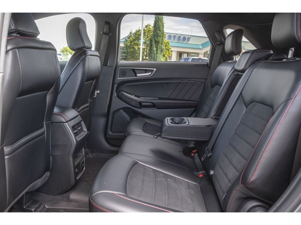 2024 Ford Edge ST Line