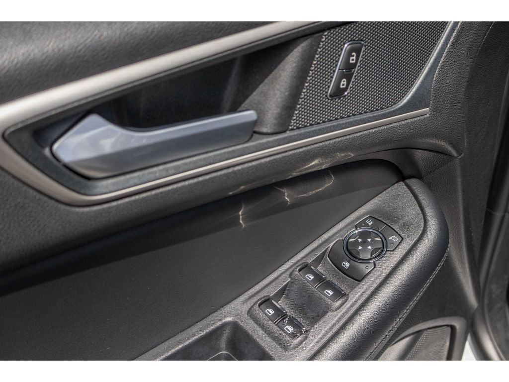 2024 Ford Edge SEL Leather