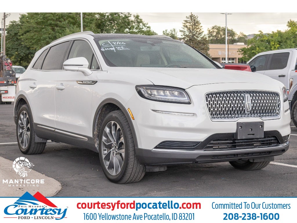 2022 Lincoln Nautilus Reserve