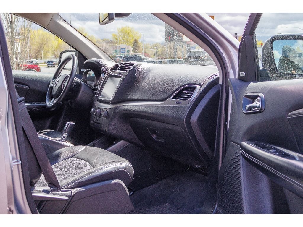 2019 Dodge Journey Crossroad