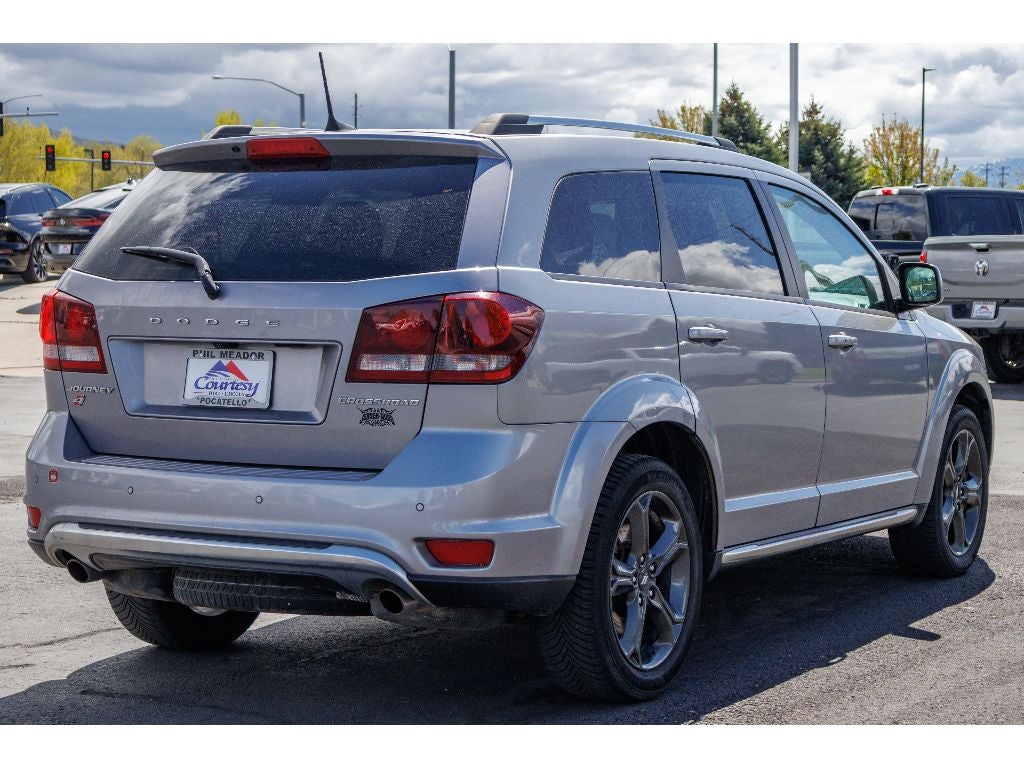 2019 Dodge Journey Crossroad