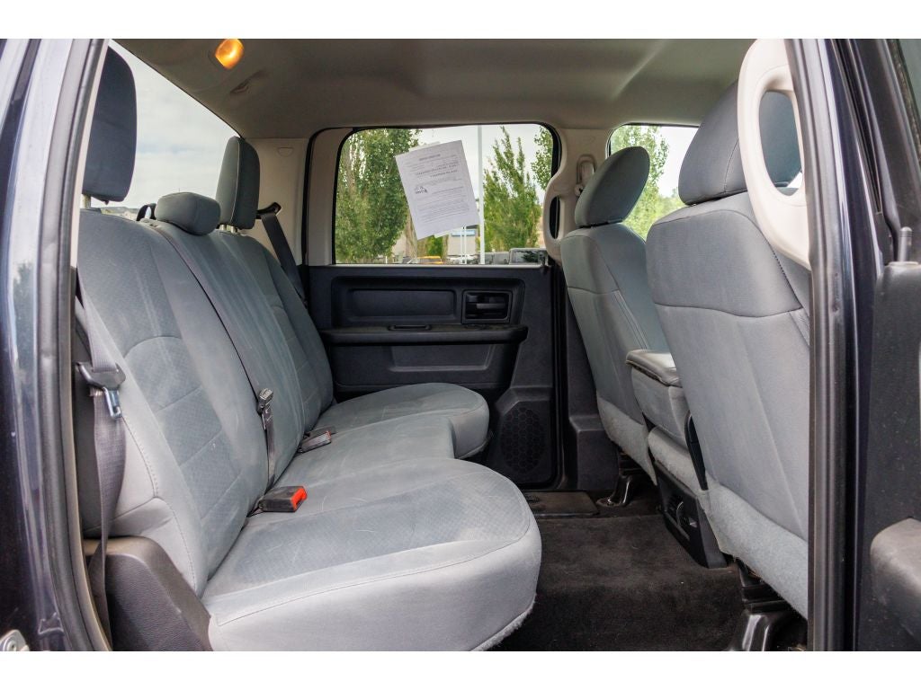 2015 RAM 1500 ST
