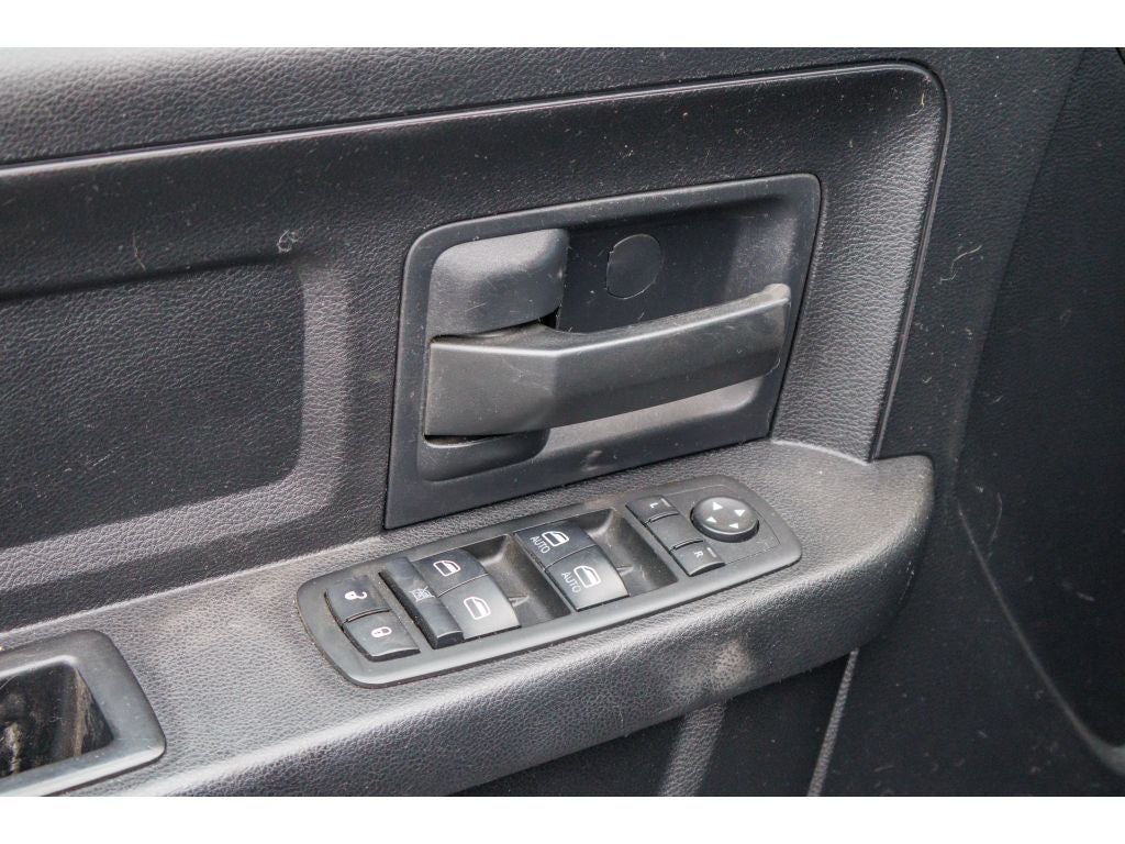 2015 RAM 1500 ST