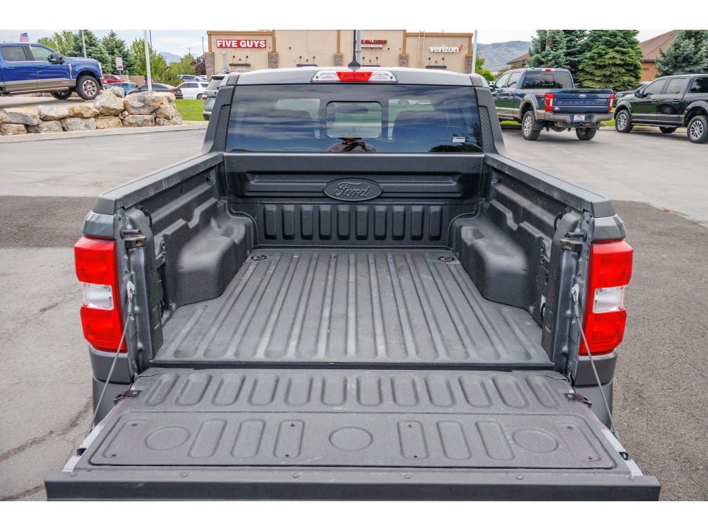 2023 Ford Maverick Lariat