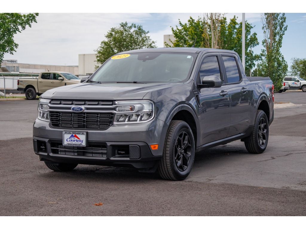 2023 Ford Maverick Lariat