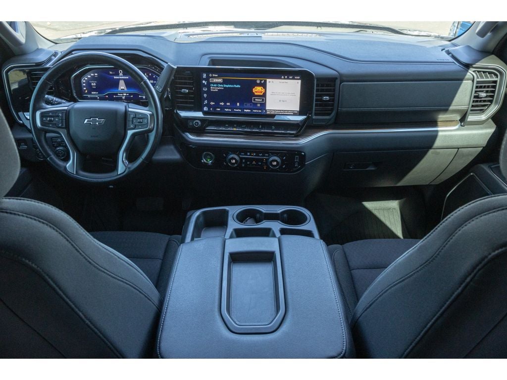 2022 Chevrolet Silverado RST