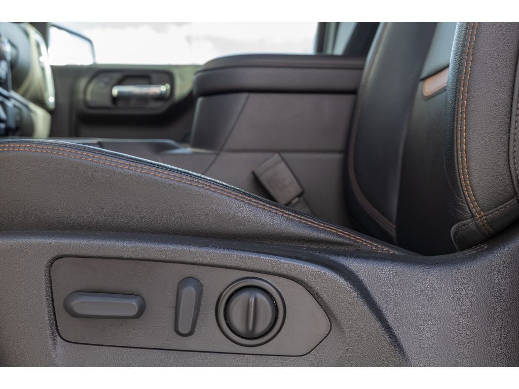 2022 GMC Sierra Limited AT4