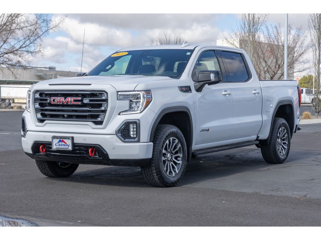 2022 GMC Sierra Limited AT4