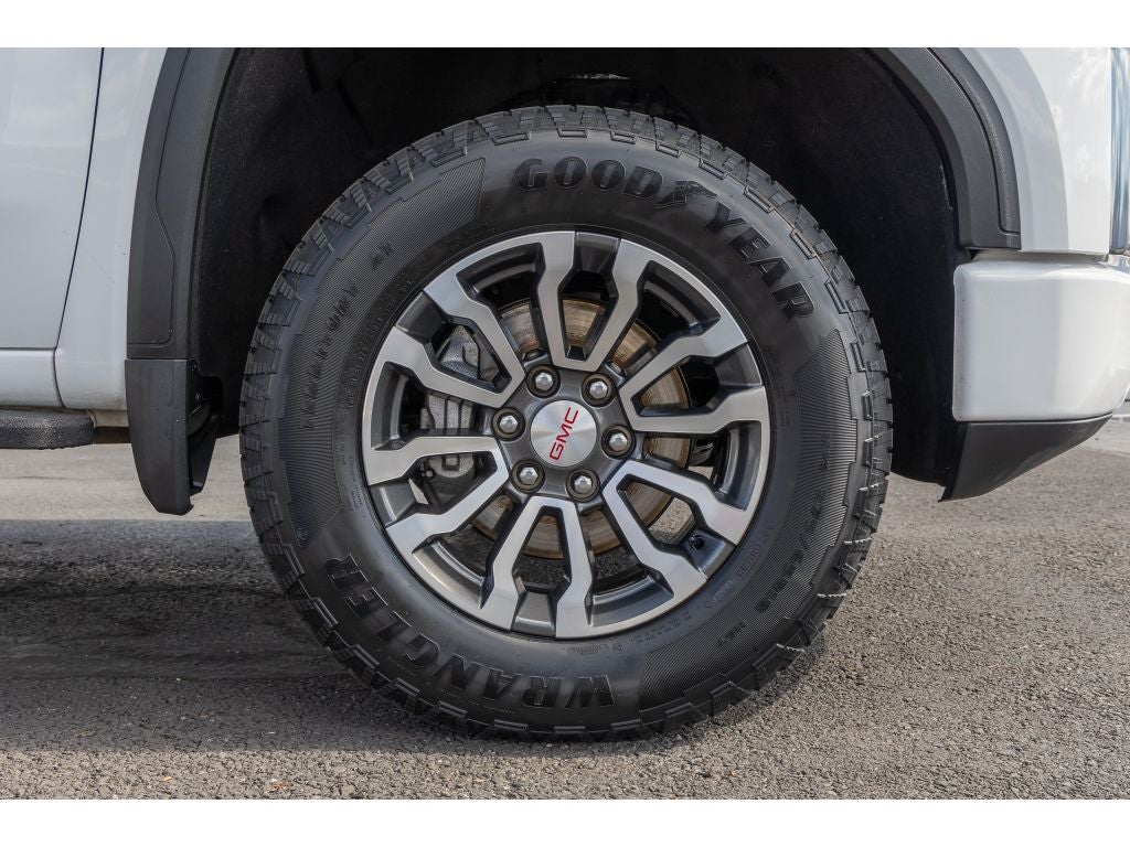 2022 GMC Sierra Limited AT4