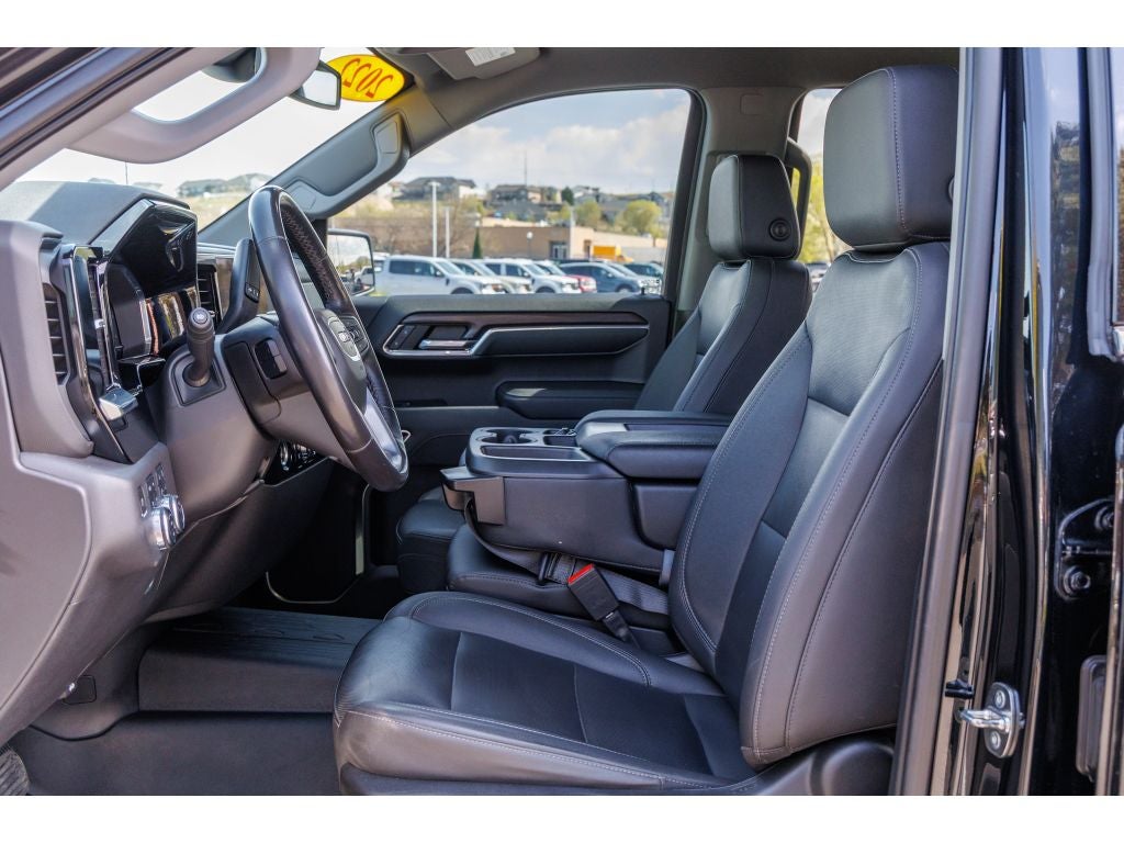 2022 GMC Sierra SLT