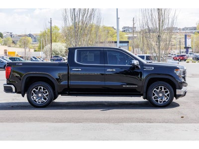 2022 GMC Sierra SLT