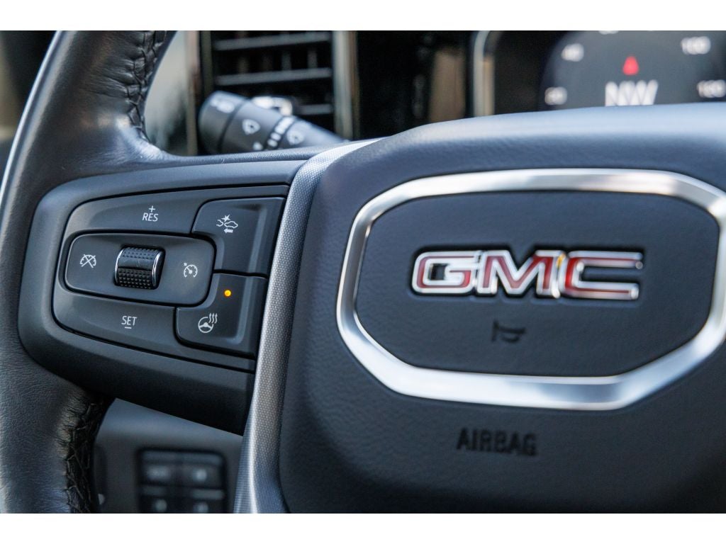 2022 GMC Sierra SLT