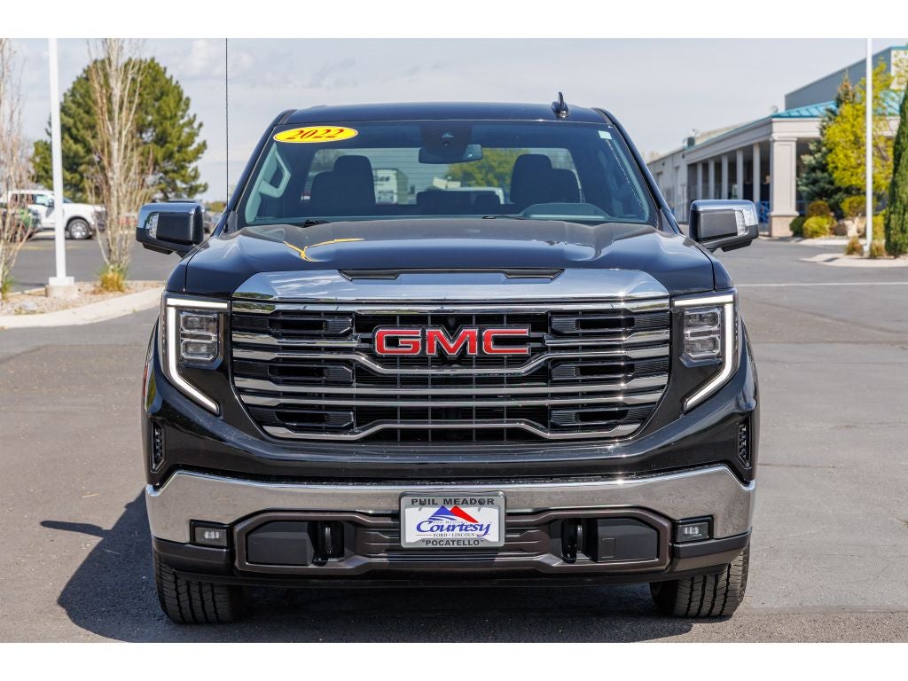 2022 GMC Sierra SLT