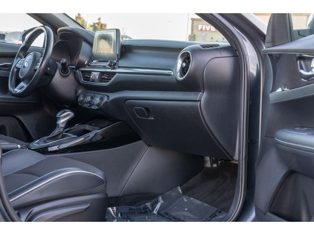 2021 Kia Forte GT-Line