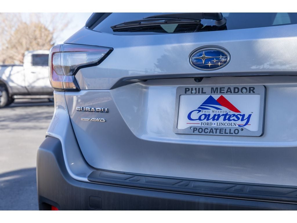 2025 Subaru Outback Premium