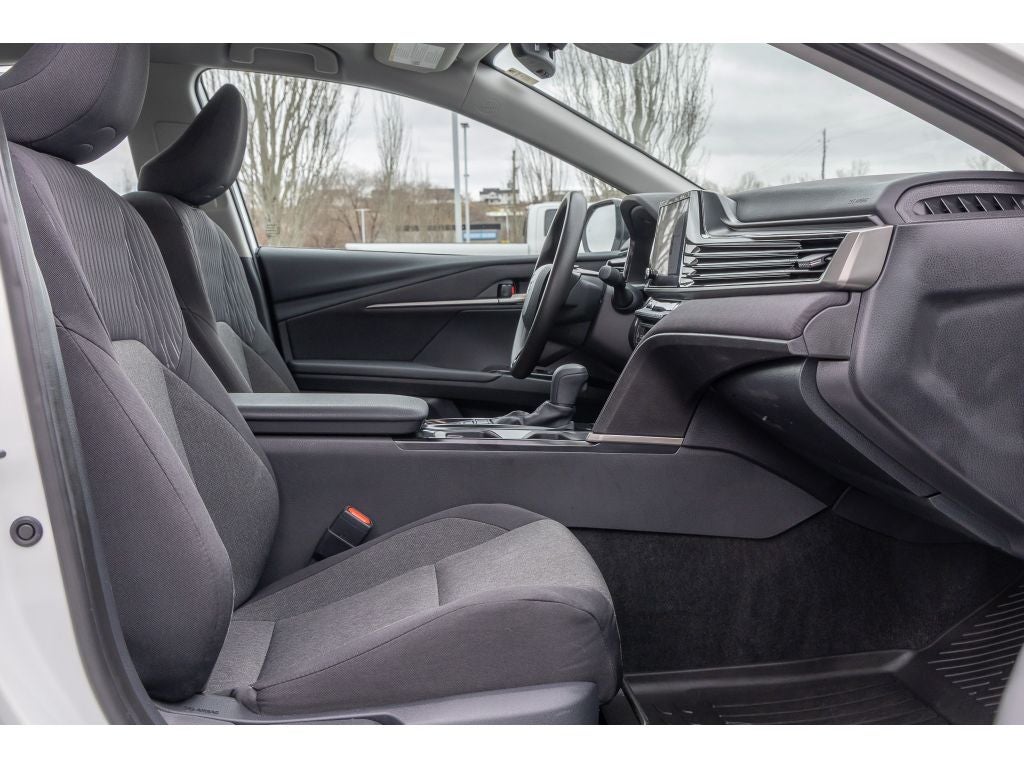 2025 Toyota Camry Hybrid LE Hybrid AWD