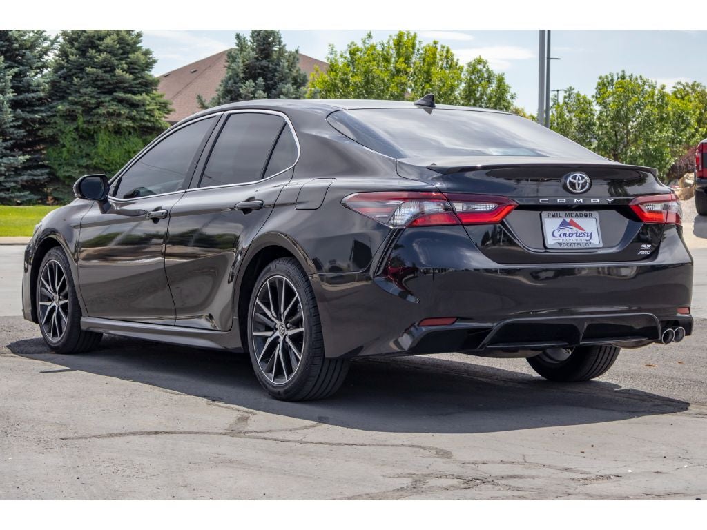 2023 Toyota Camry SE Nightshade