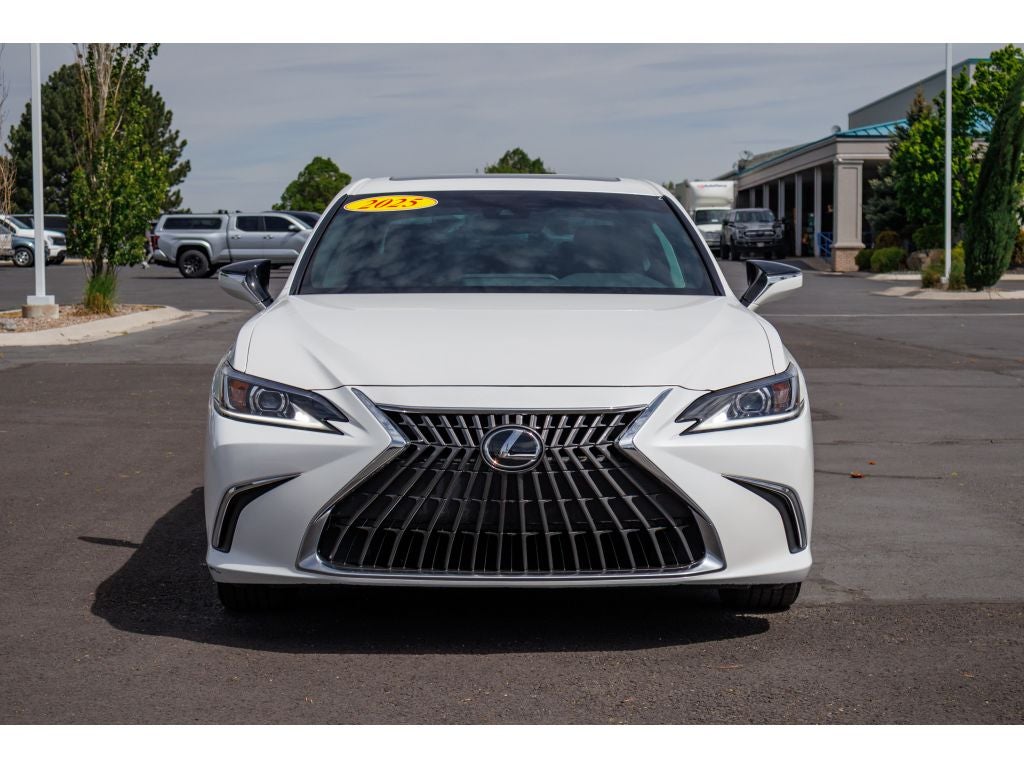 2025 Lexus ES 350 Base