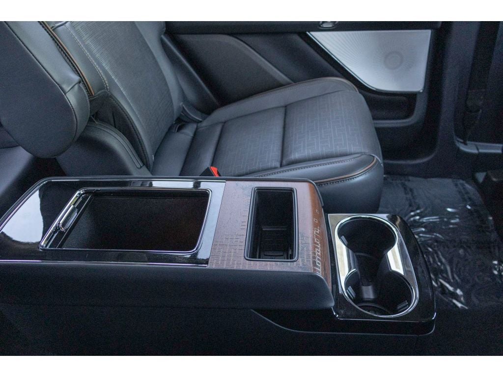 2025 Lincoln Aviator Black Label