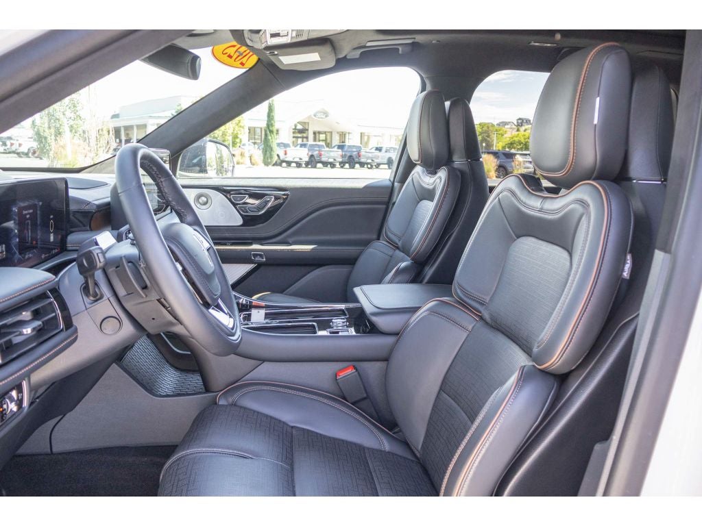 2025 Lincoln Aviator Black Label