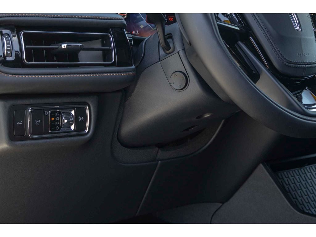 2025 Lincoln Aviator Black Label