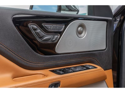 2022 Lincoln Aviator Black Label