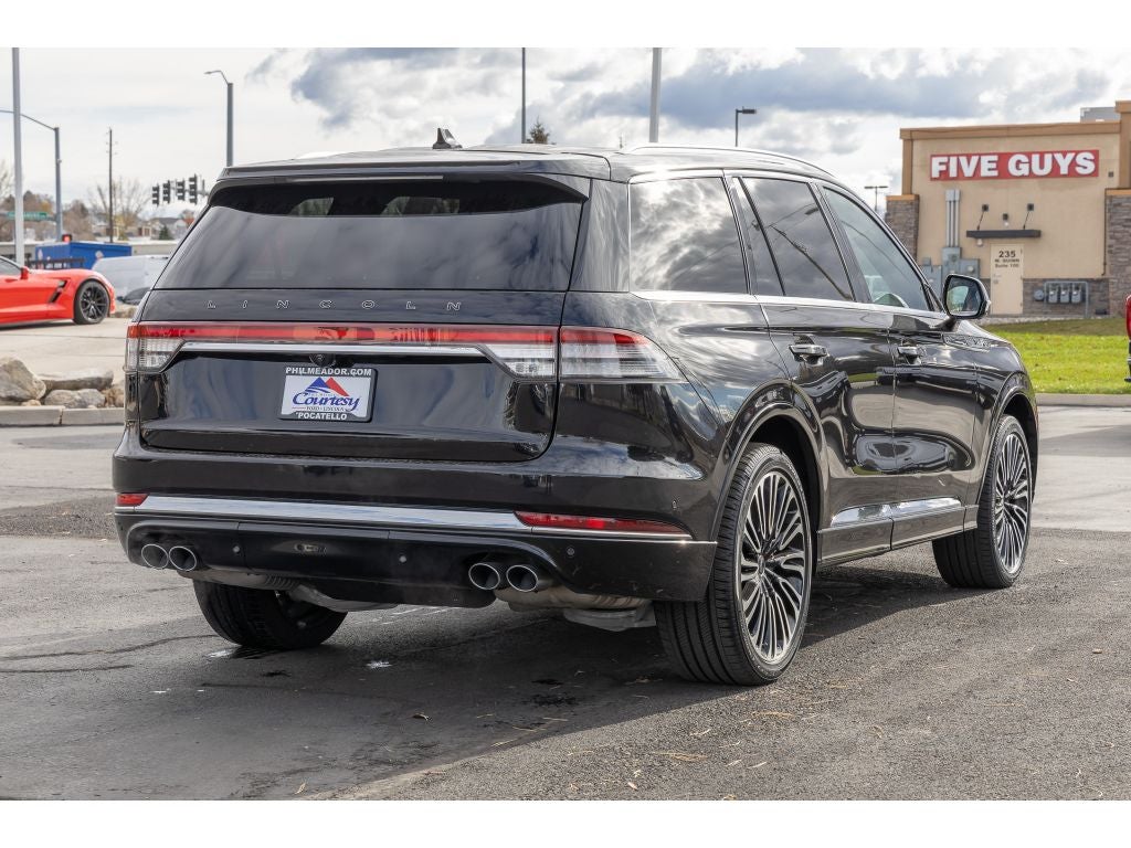 2022 Lincoln Aviator Black Label