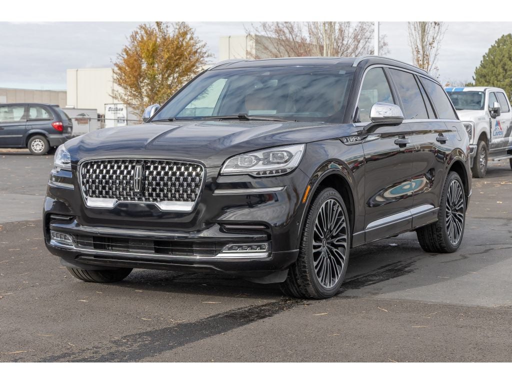 2022 Lincoln Aviator Black Label