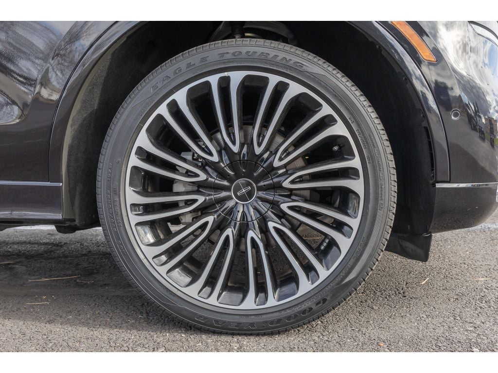 2022 Lincoln Aviator Black Label