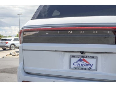 2025 Lincoln Navigator Black Label