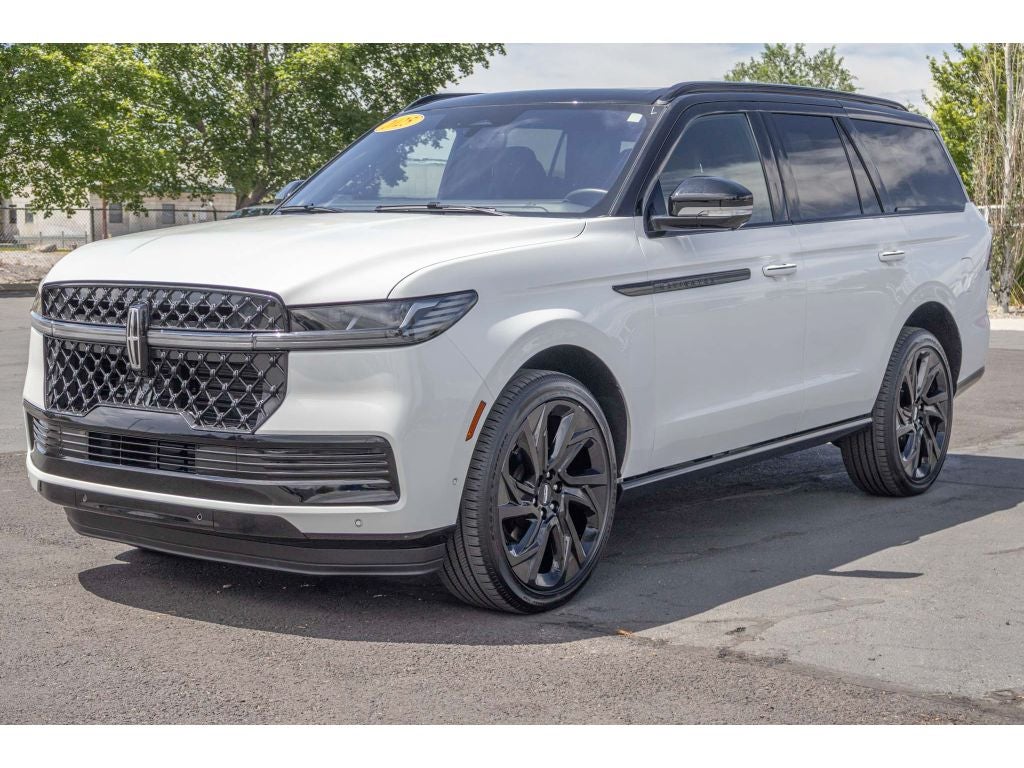 2025 Lincoln Navigator Black Label
