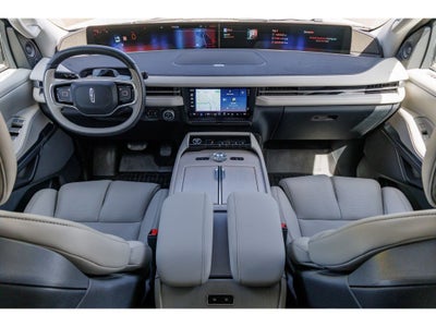 2025 Lincoln Navigator L Reserve