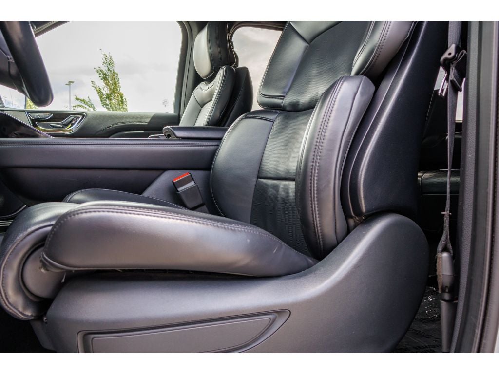 2024 Lincoln Navigator L Premier