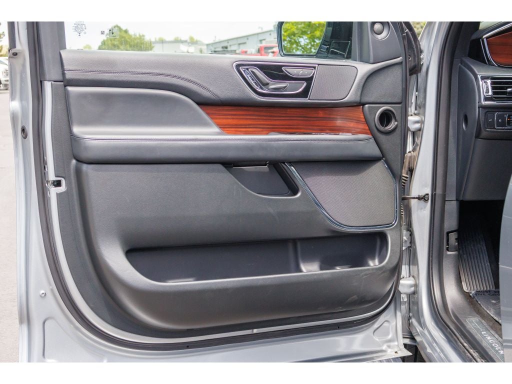 2024 Lincoln Navigator L Premier