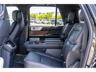 2024 Lincoln Navigator L Black Label