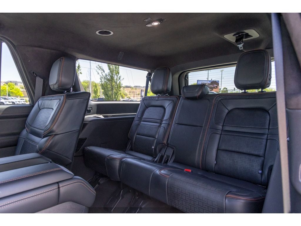 2024 Lincoln Navigator L Black Label