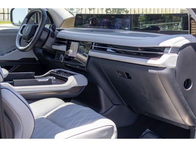 2025 Lincoln Navigator L Black Label
