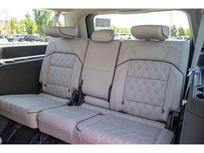 2025 Lincoln Navigator L Black Label