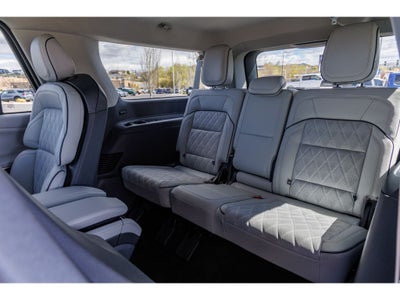 2025 Lincoln Navigator L Black Label