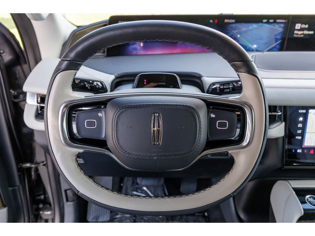 2025 Lincoln Navigator L Black Label