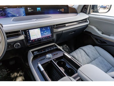 2025 Lincoln Navigator L Black Label