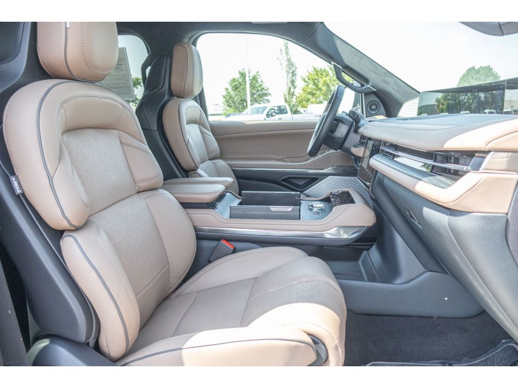 2026 Lincoln Navigator L Black Label