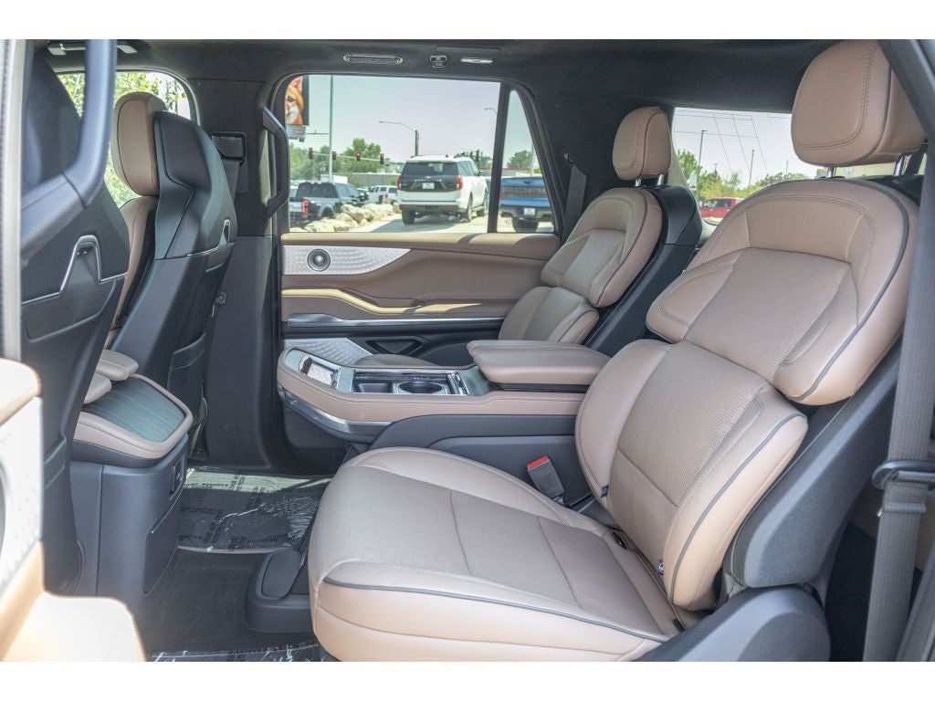 2026 Lincoln Navigator L Black Label