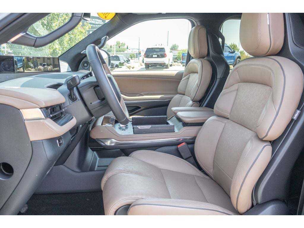 2026 Lincoln Navigator L Black Label
